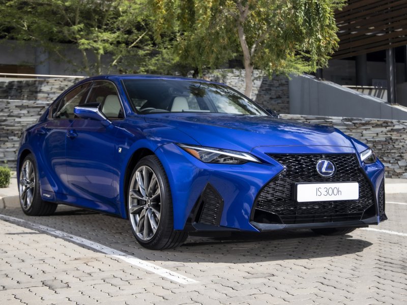 Lexus es 300h 2019