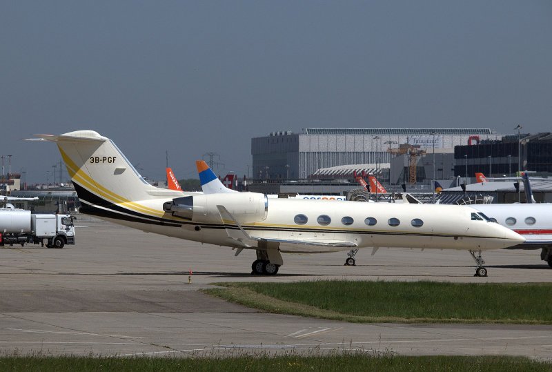 Самолет-разведчик Gulfstream