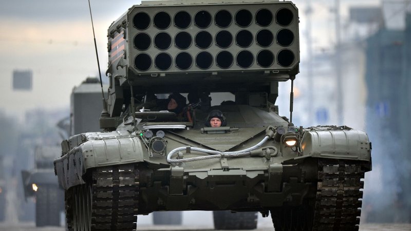 РСЗО ТОС-1а солнцепёк
