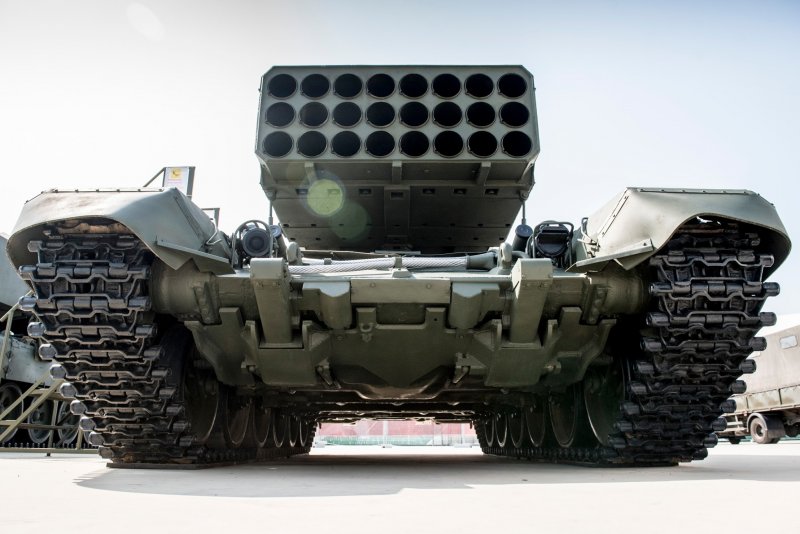 РСЗО ТОС-1 "Буратино"