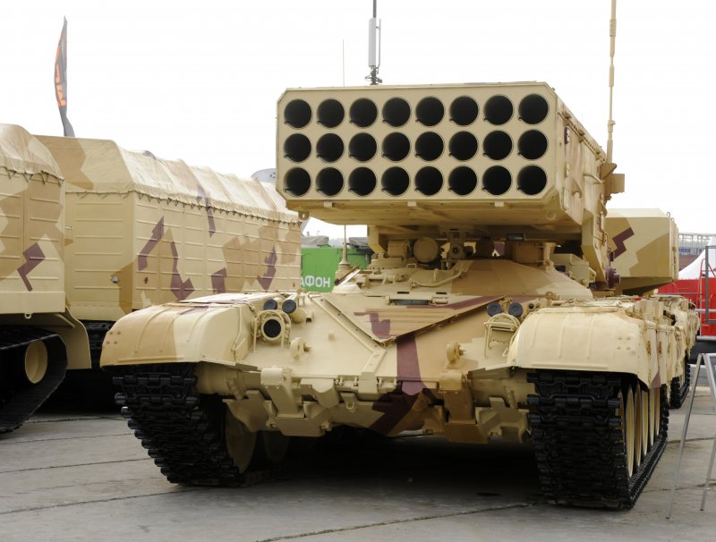 РСЗО ТОС-1 "Буратино"