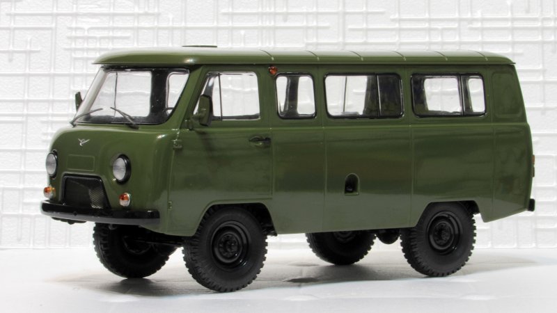 УАЗ 452 модель