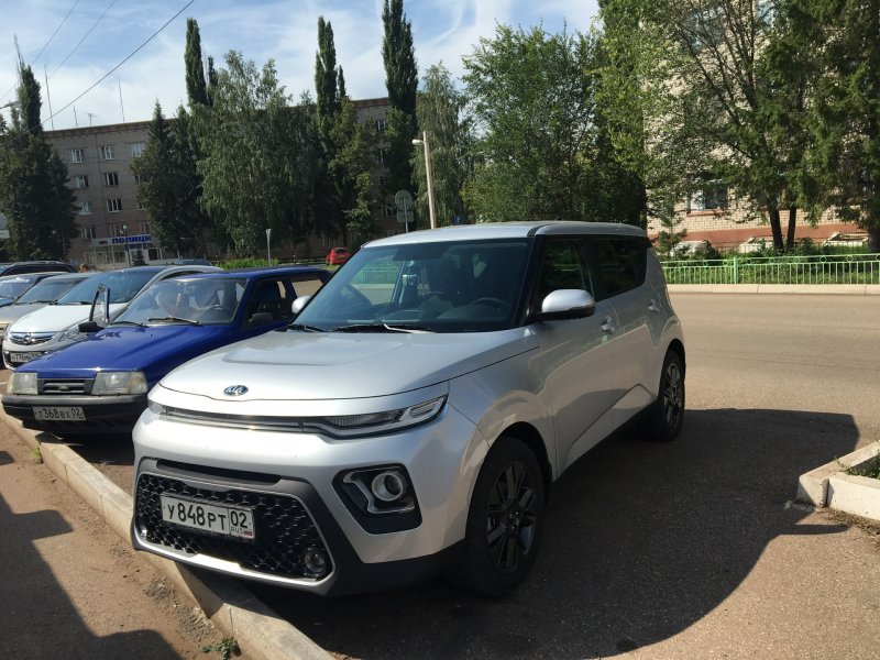 Kia Soul 2020 синий