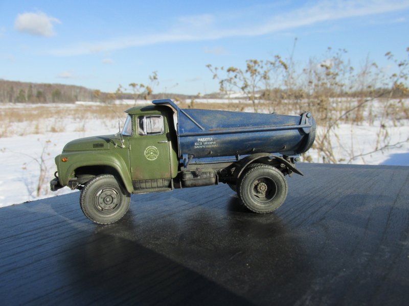 ММЗ 555 AVD