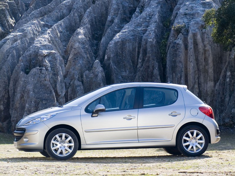 Peugeot 207 1