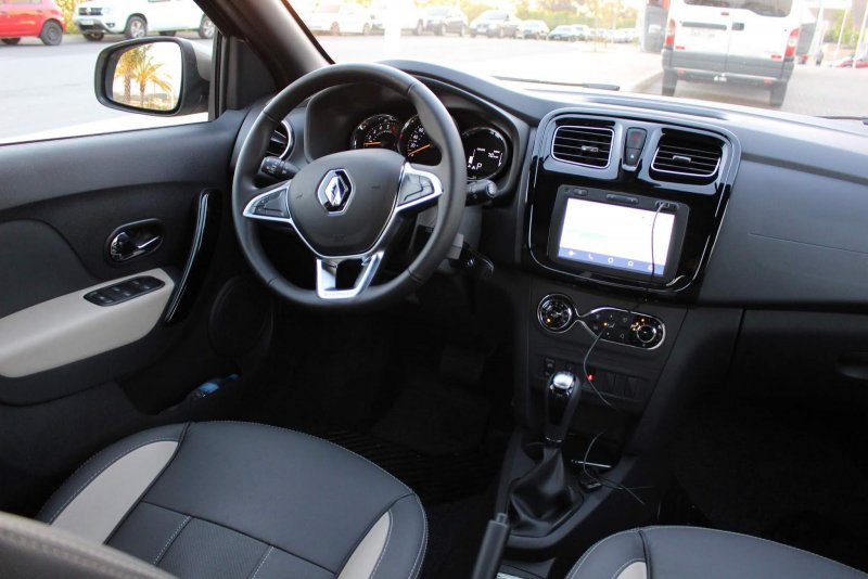 Renault Logan Stepway 2020 салон