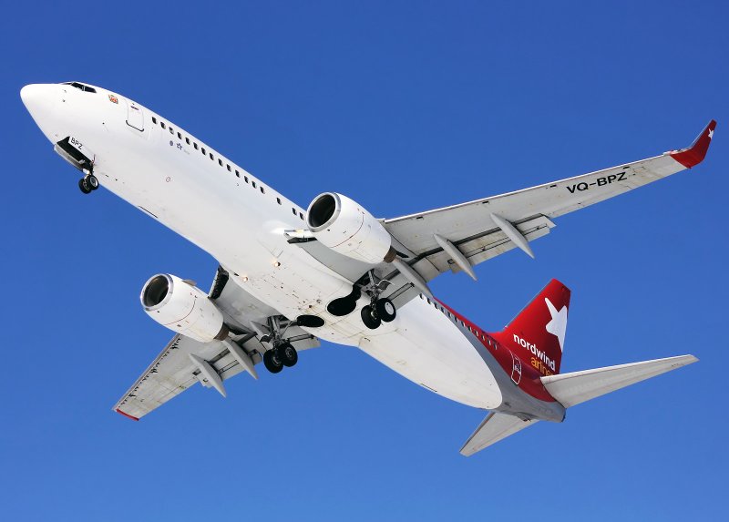 Боинг 737-800 Северный ветер