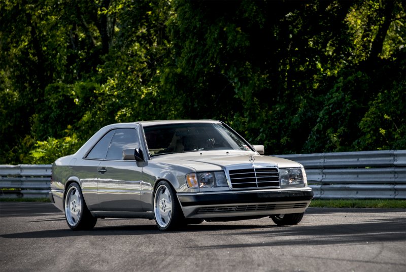 Mercedes-Benz w124