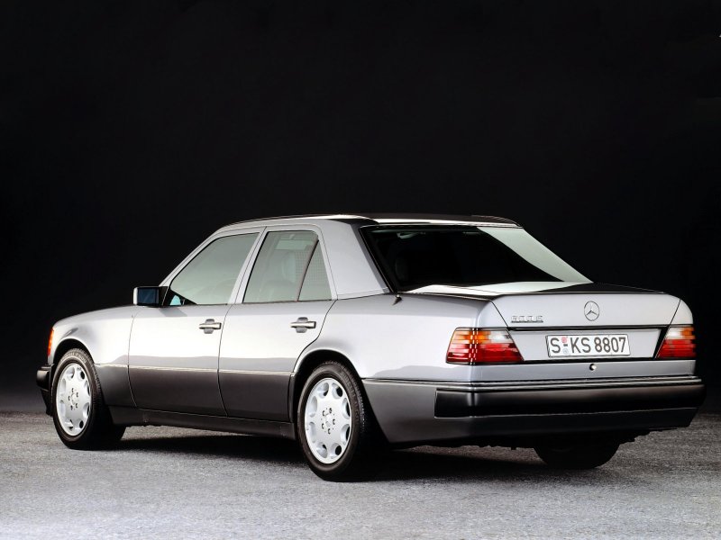 Мерседес Бенц w124