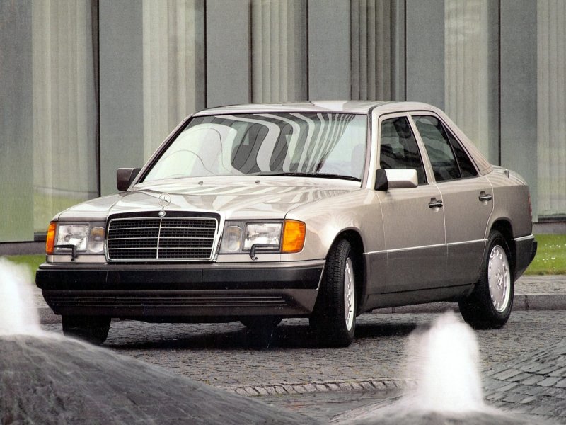 Mercedes Benz 124 AMG