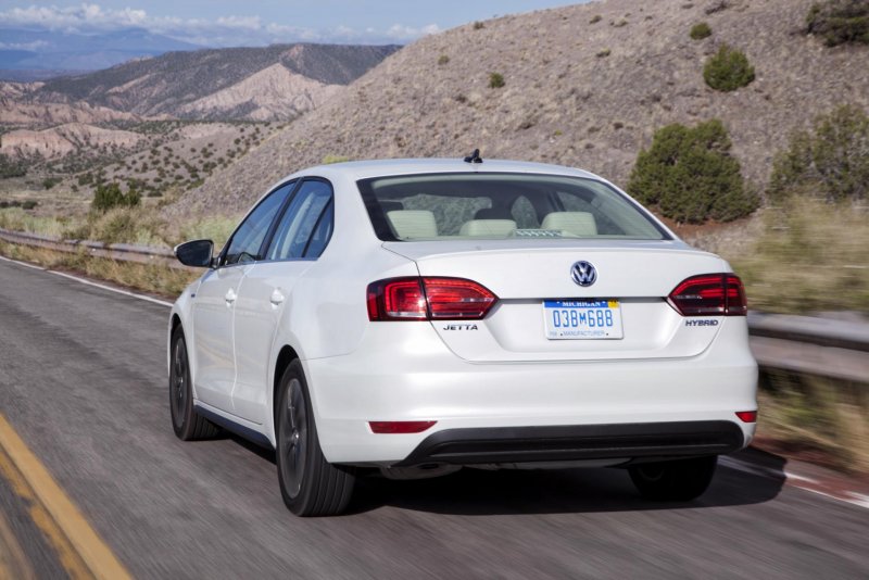 Volkswagen Jetta 2016 сзади