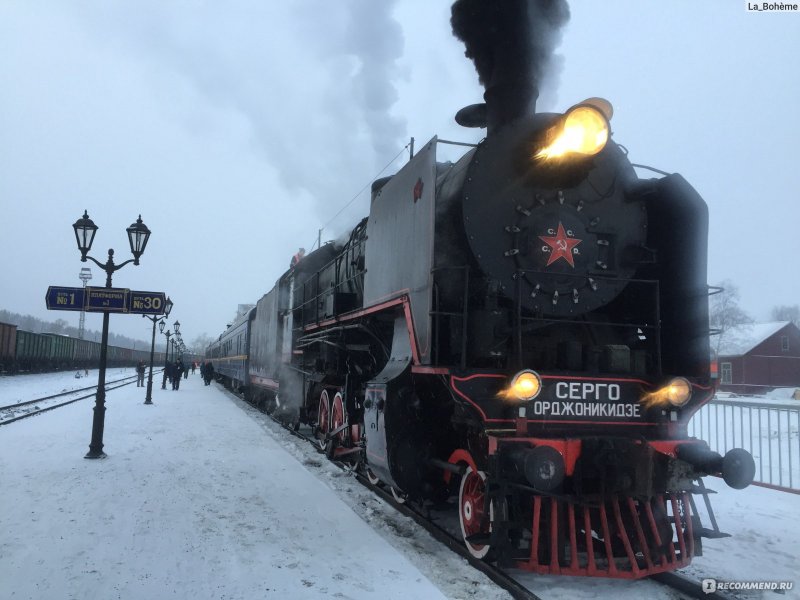 Машинист ретро паровоз Рускеала Сортавала
