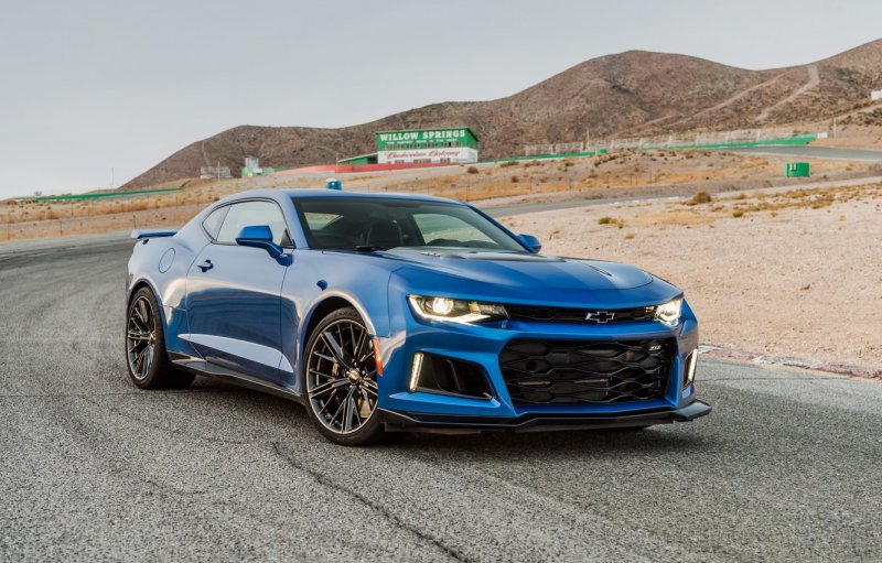 Шевроле Камаро zl1 2017