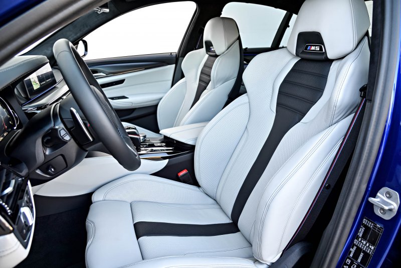 BMW 5 g30 салон