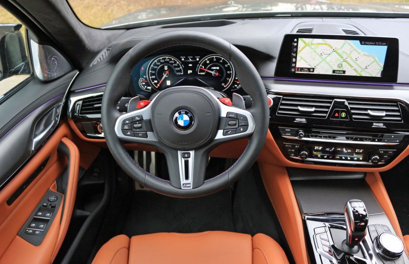 BMW m5 f90 Interior