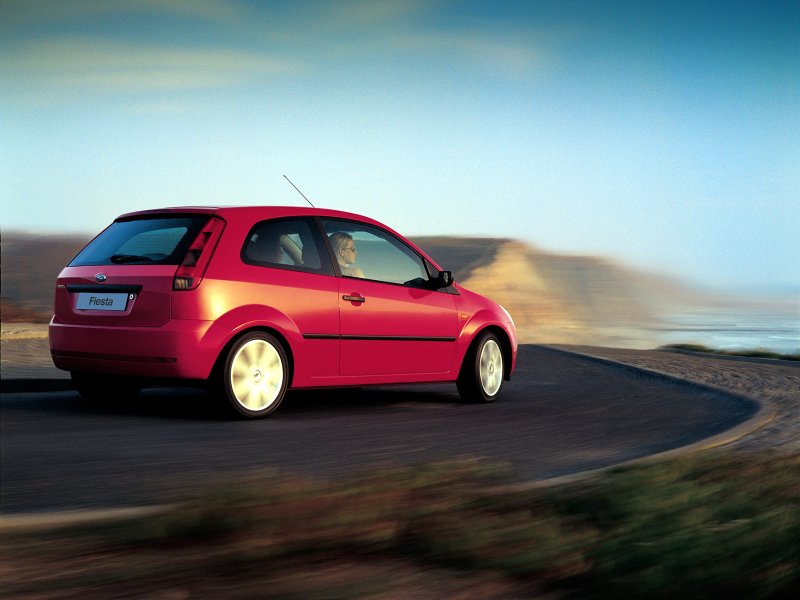 Ford Focus 2 2007 хэтчбек