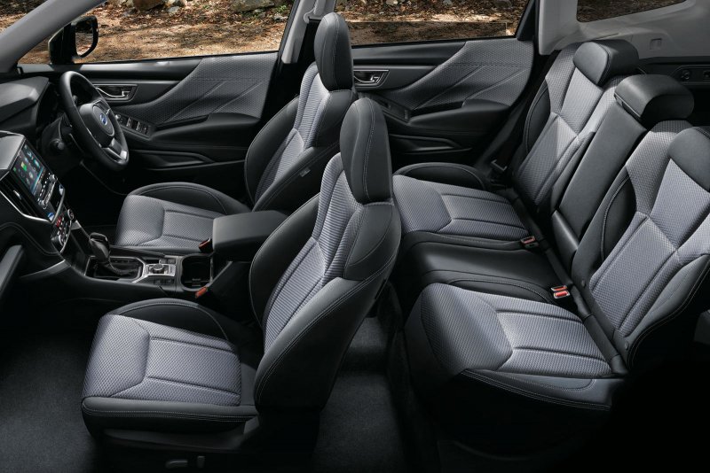 Subaru Forester 2021 салон