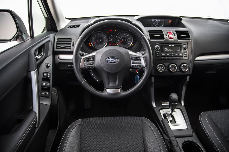 Subaru Forester 2014 салон