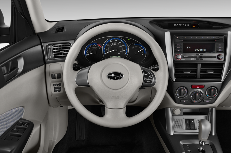 Subaru Forester 2009 салон