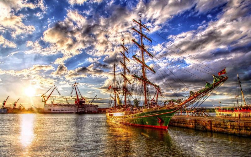 Парусник Роял клипер «Royal Clipper»
