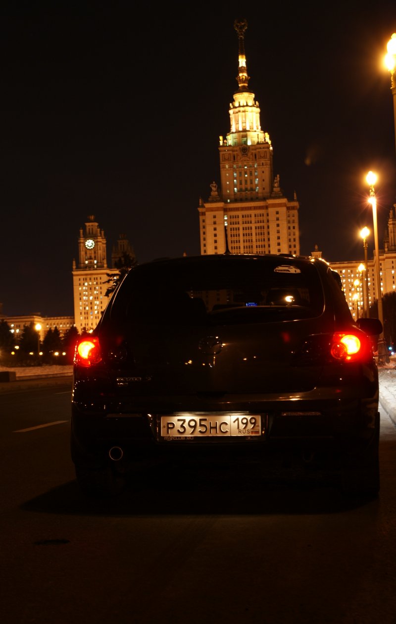 Ночная Москва из машины