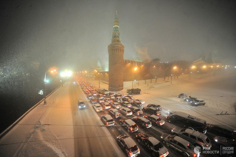 Пробки в Москве зимой