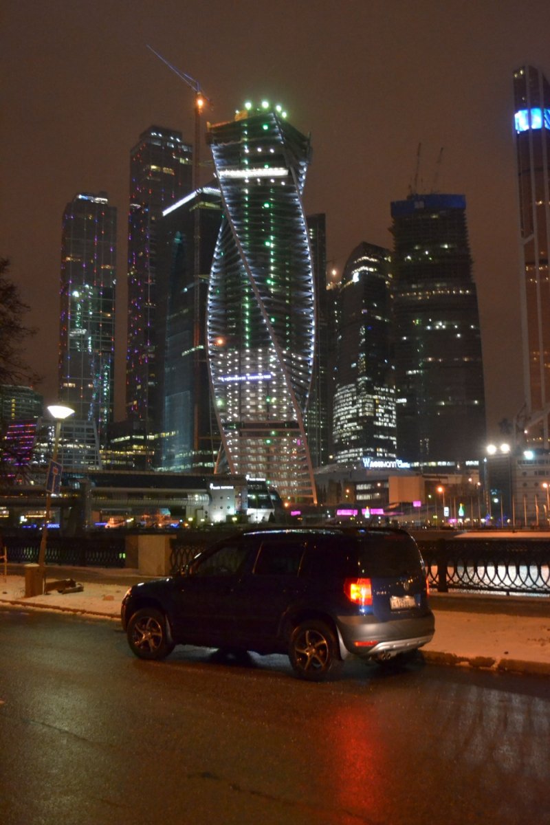 Катались по ночной Москве