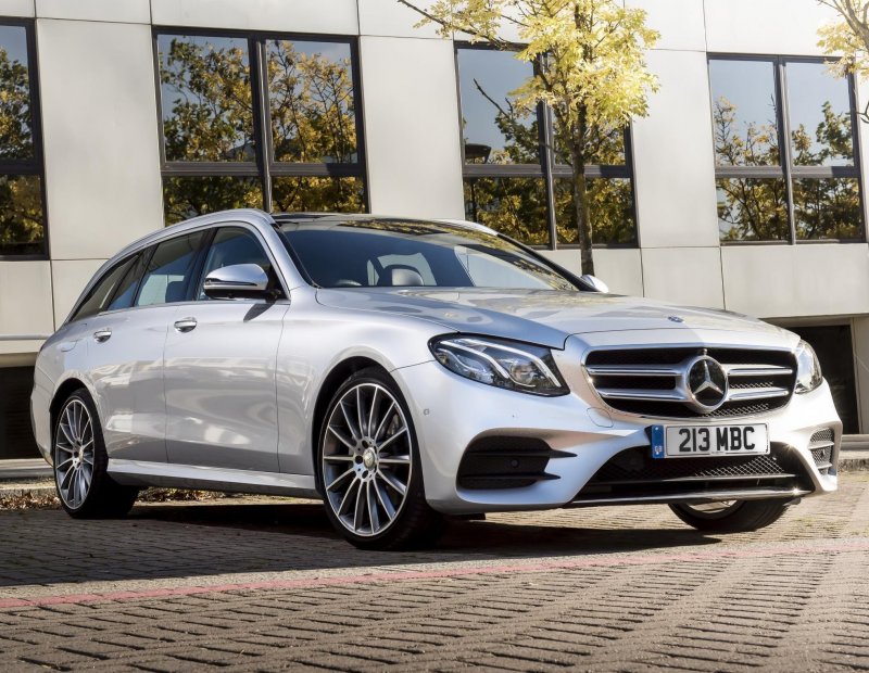 Mercedes Benz e220d