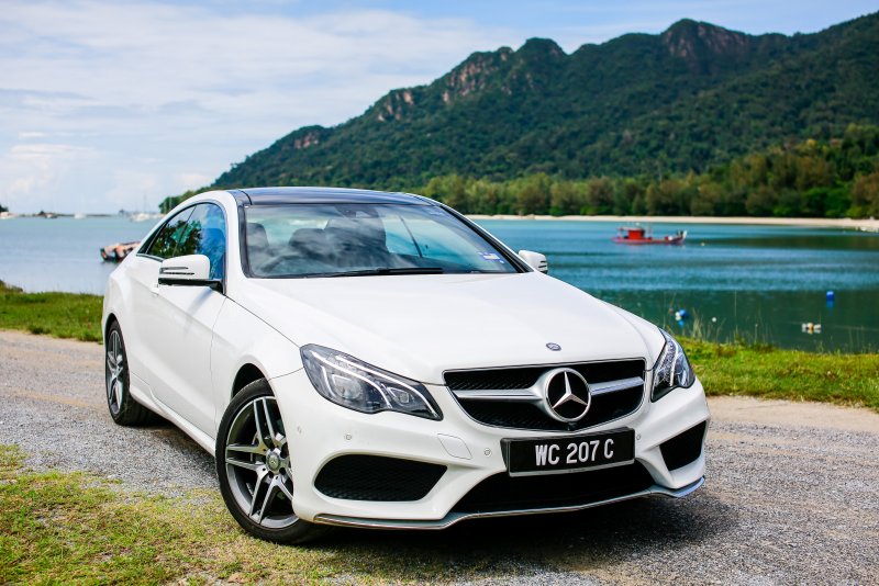 Мерседес Бенц e250