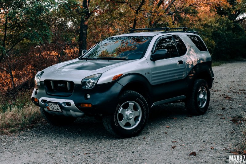 Isuzu VEHICROSS 2014