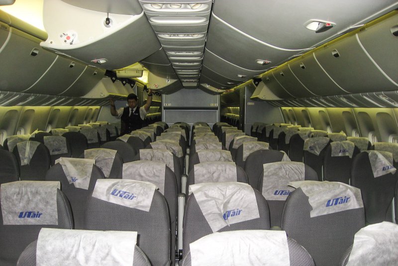 Boeing 767-200 салон