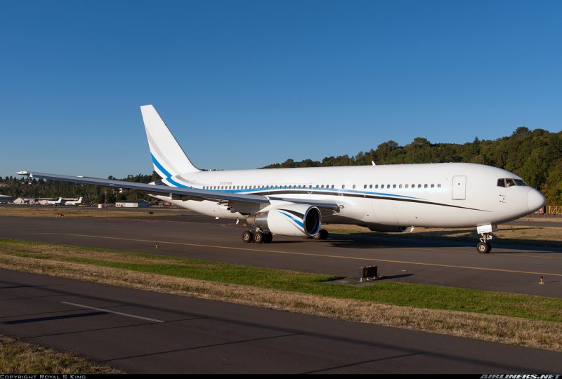 Боинг 767 200 Американ Эйрлайнс
