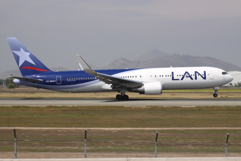 Декаль 767-200 ЮТЭЙР