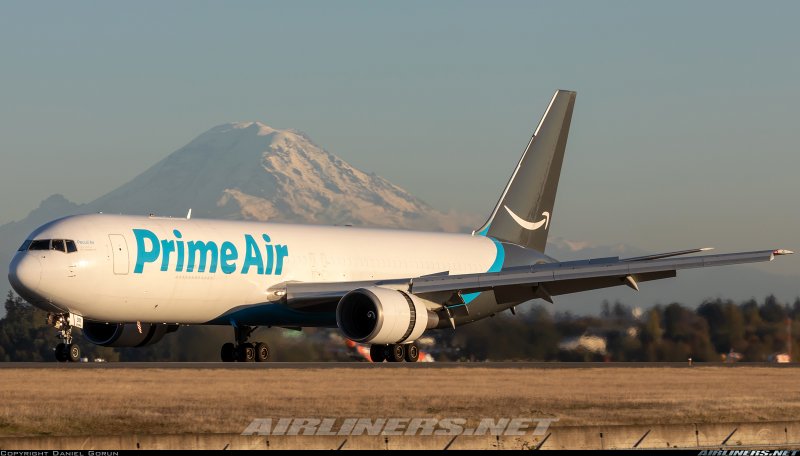 Самолёт Боинг 767-200