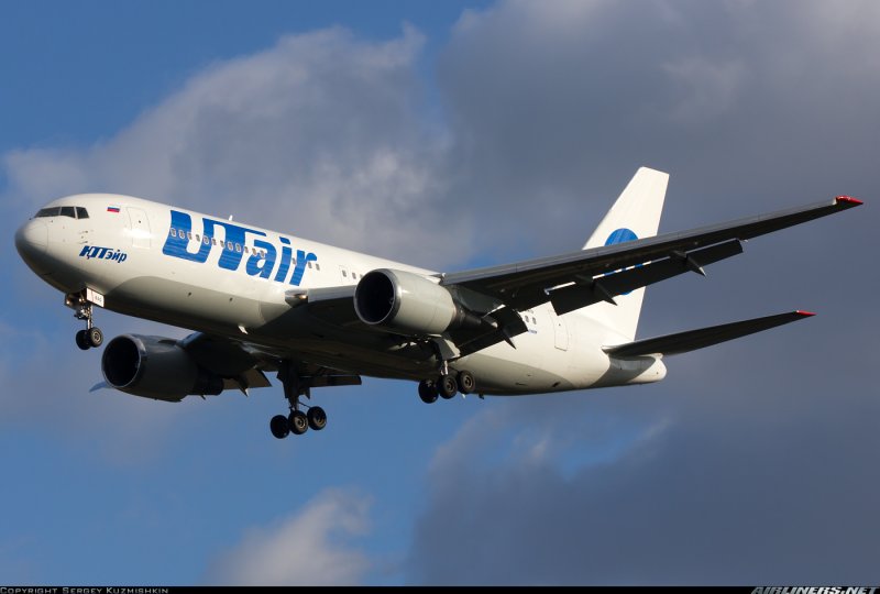 Боинг 767 ЮТЭЙР салон