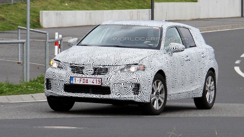 Lexus is 250 2022