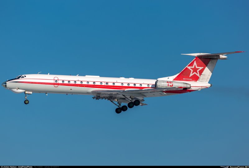 Самолет бе-200 МЧС