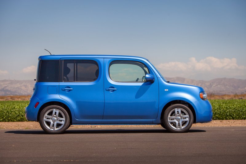 Nissan Cube 2015