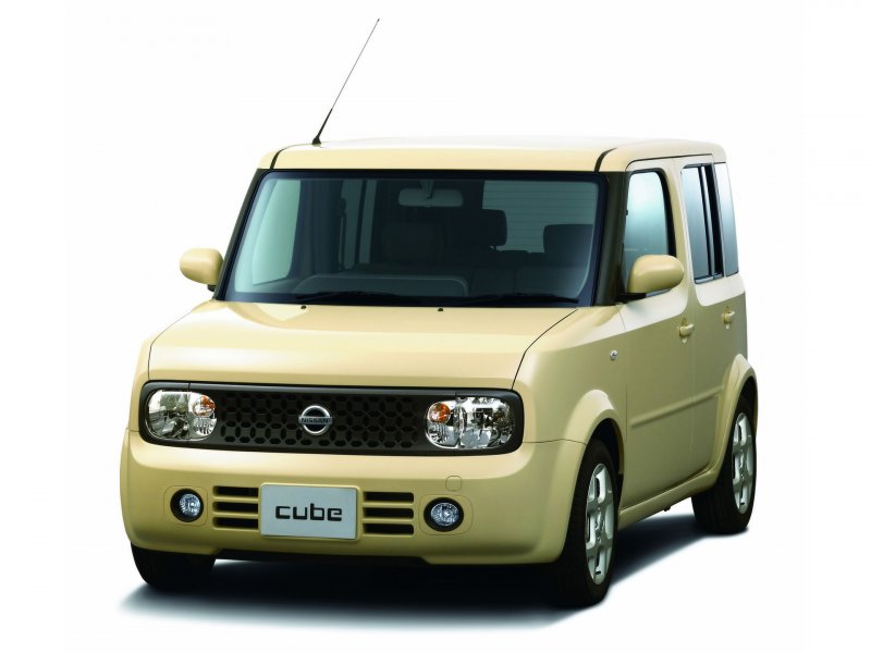 Nissan Cube Cubic II z11, правый руль (2002-2008)