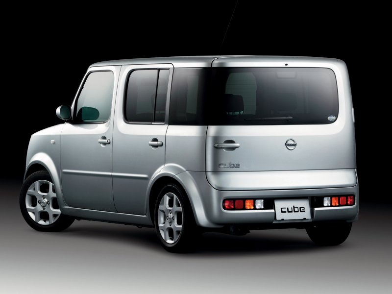 Nissan Cube 2020