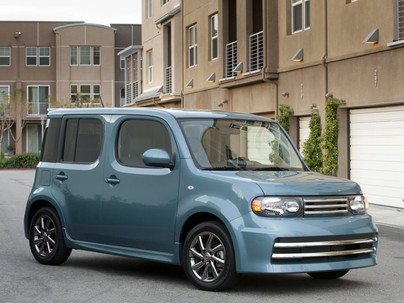 Nissan Cube z12