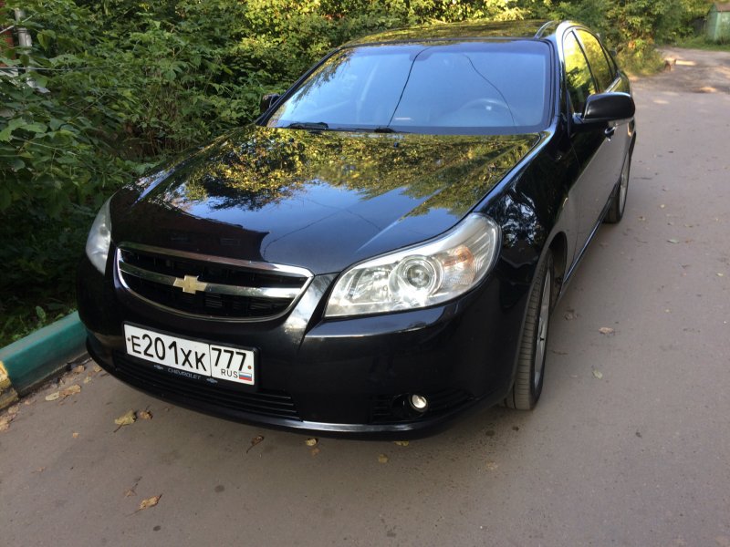 Chevrolet Epica черная
