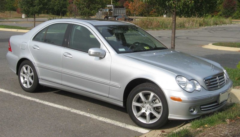 Mercedes Benz w203 черный