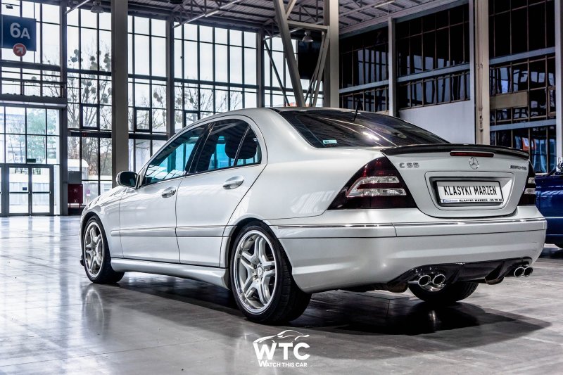 Мерседес Бенц w203