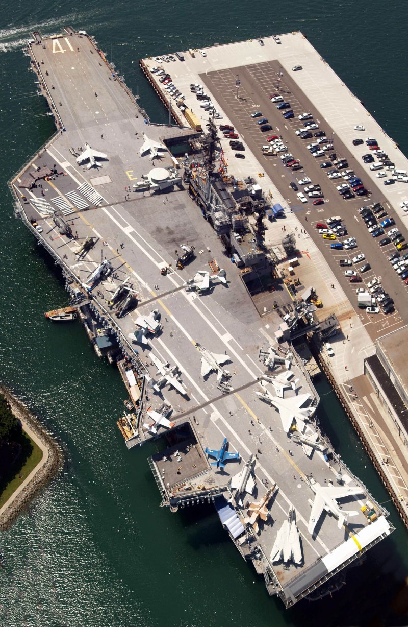 USS Midway музей
