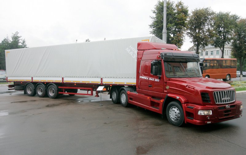 МАЗ-6440 грузовой автомобиль