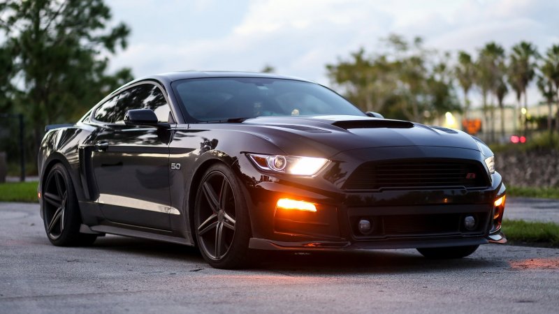 Ford Mustang gt 500 Shelby черный