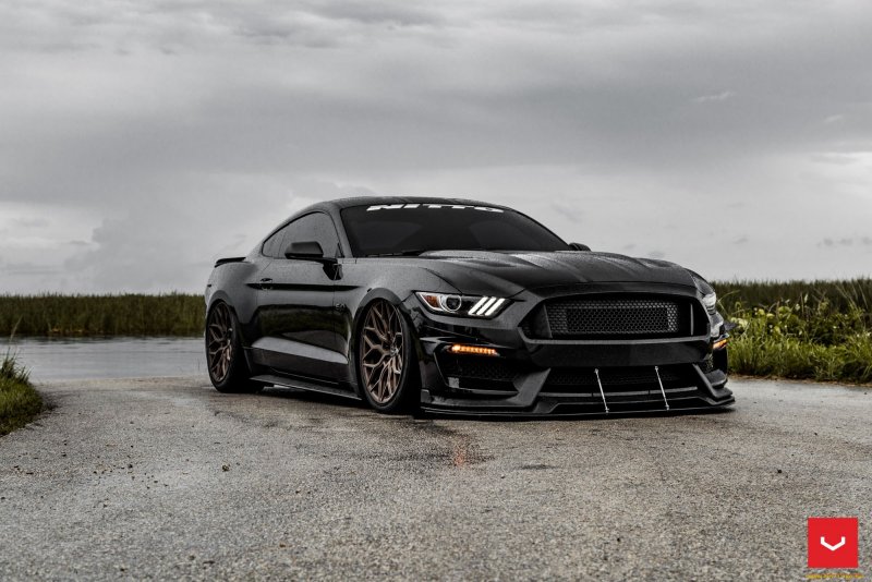 Ford Mustang gt Black Tuning