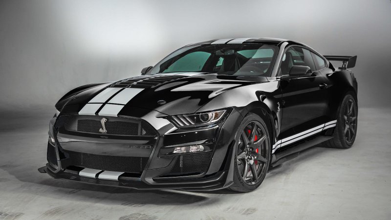 Ford Mustang gt черный