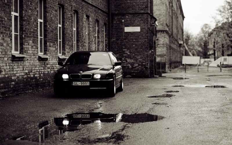 BMW e38 в России
